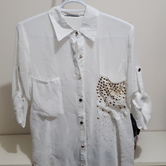 Closet clear out - Picture 1 of 3